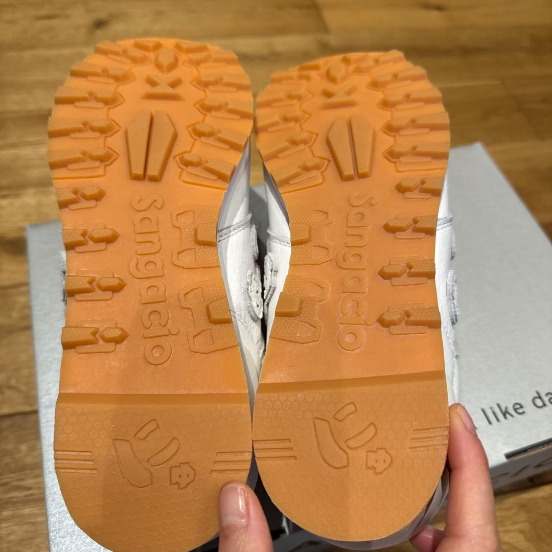 にゅ YORK『Manhattan』 2023 / ニューバランス /スニーカー