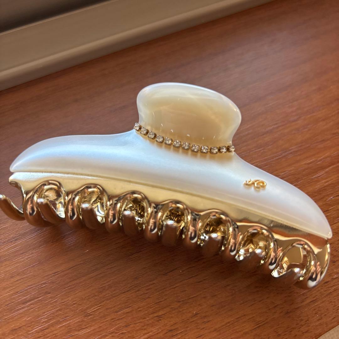 ぱるる : acca ヘアクリップニューコナーラパールホワイトL