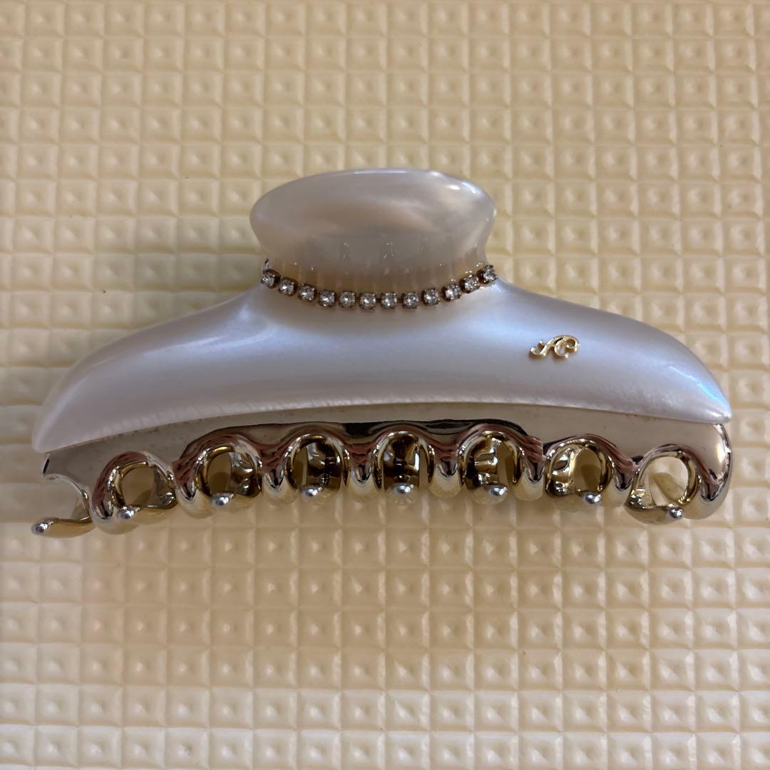 ぱるる : acca ヘアクリップニューコナーラパールホワイトL