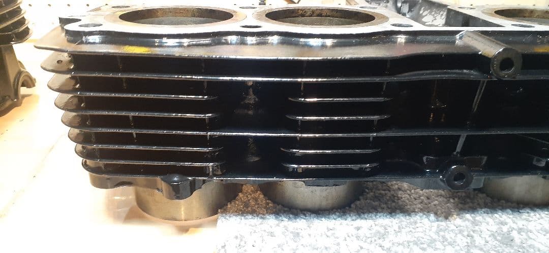 CB750F　CB750FBB　シリンダー再塗装品