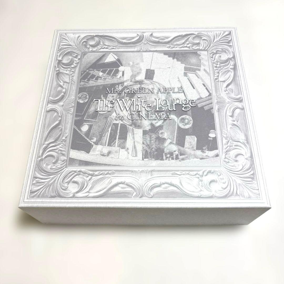 MGA The White Lounge in CINEMA 初回限定BOX