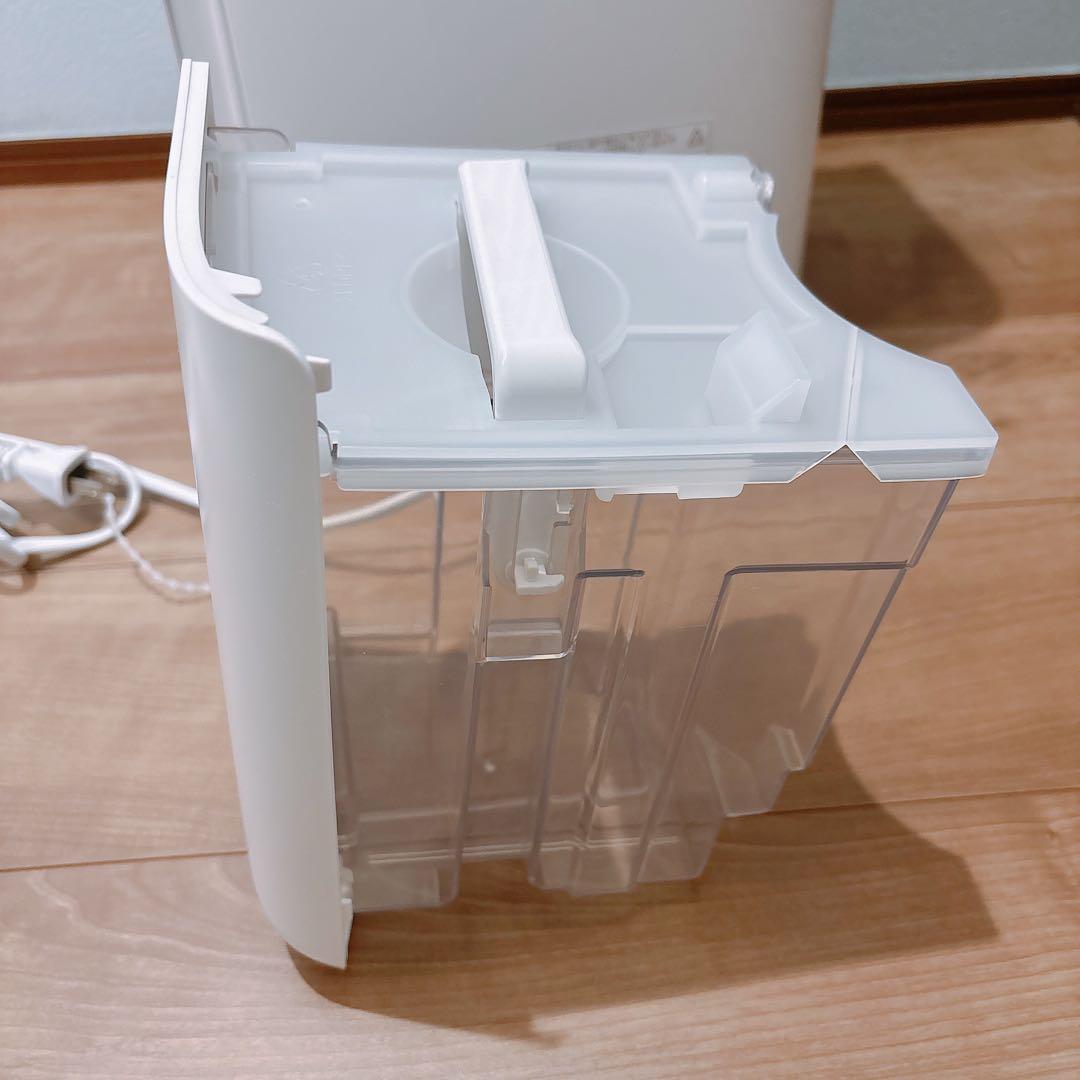 【美品・2025年製】SHARP 除湿機 CV-S71-W プラズマクラスター