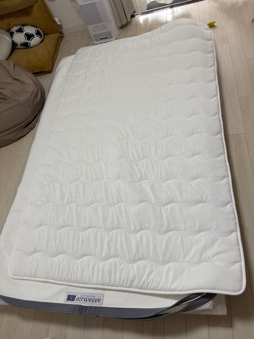②エアウィーヴ ベッドマットレス 肩やわ セミダブル　airweave
