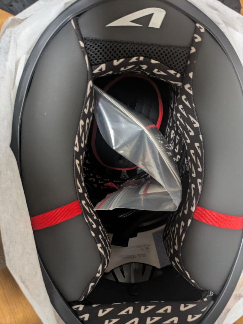 ASTONE-FRP GT-1000F フルフェイス インナーサンバイザー装備