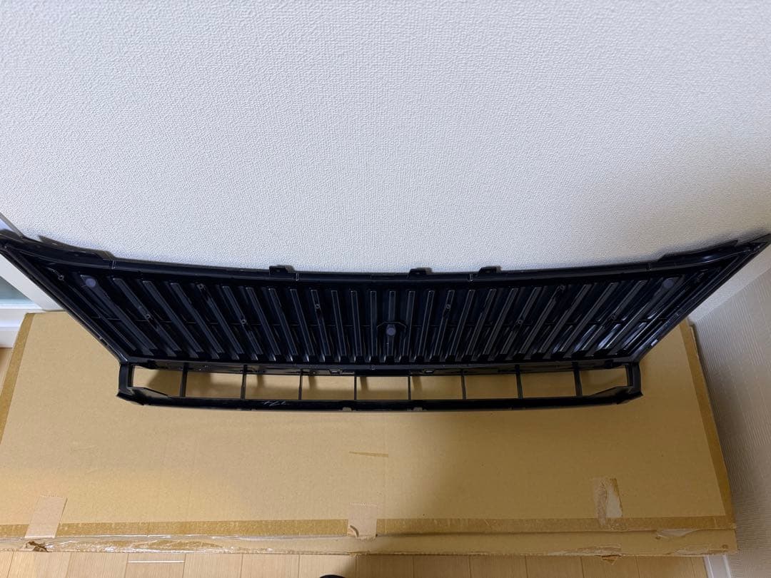 純正　ハリアー　60系　フロントグリル