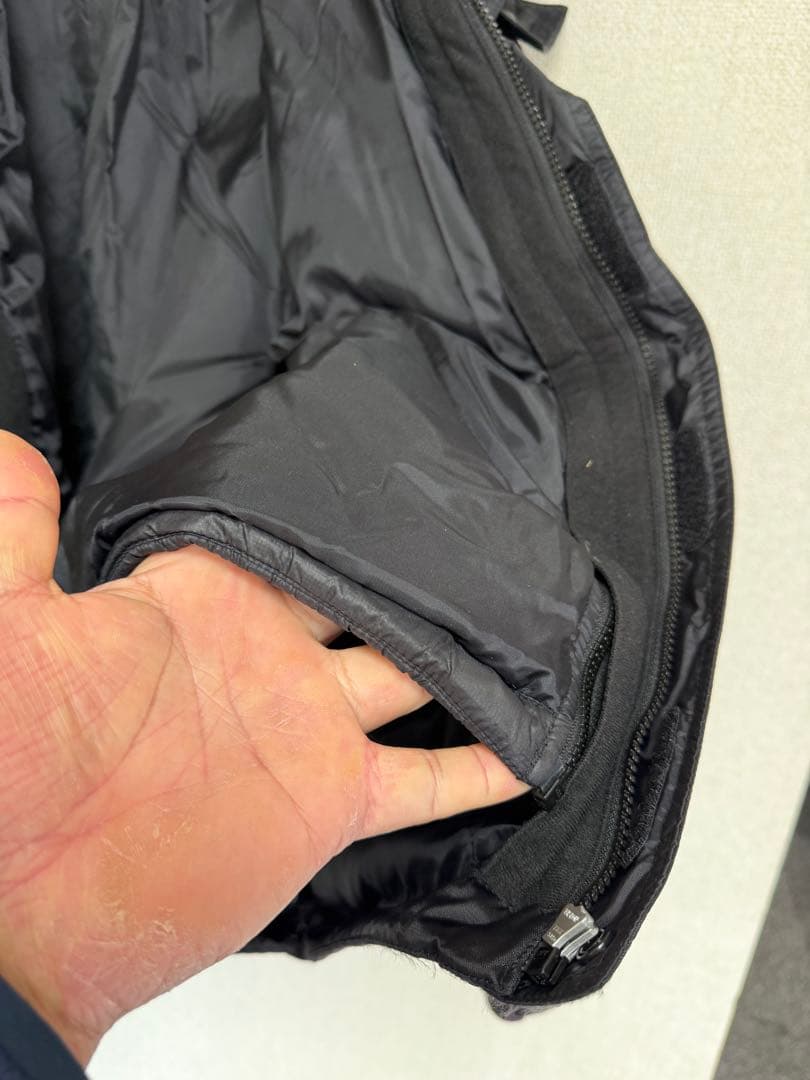 がまかつG-FAITH スーツ　M 中綿　上インナー付　フローティングベスト中古