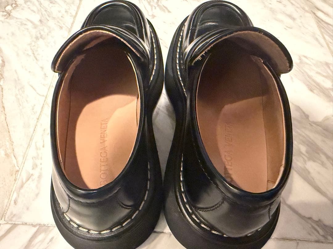 [ひかげ]BOTTEGA VENETA チャンキーソールローファー