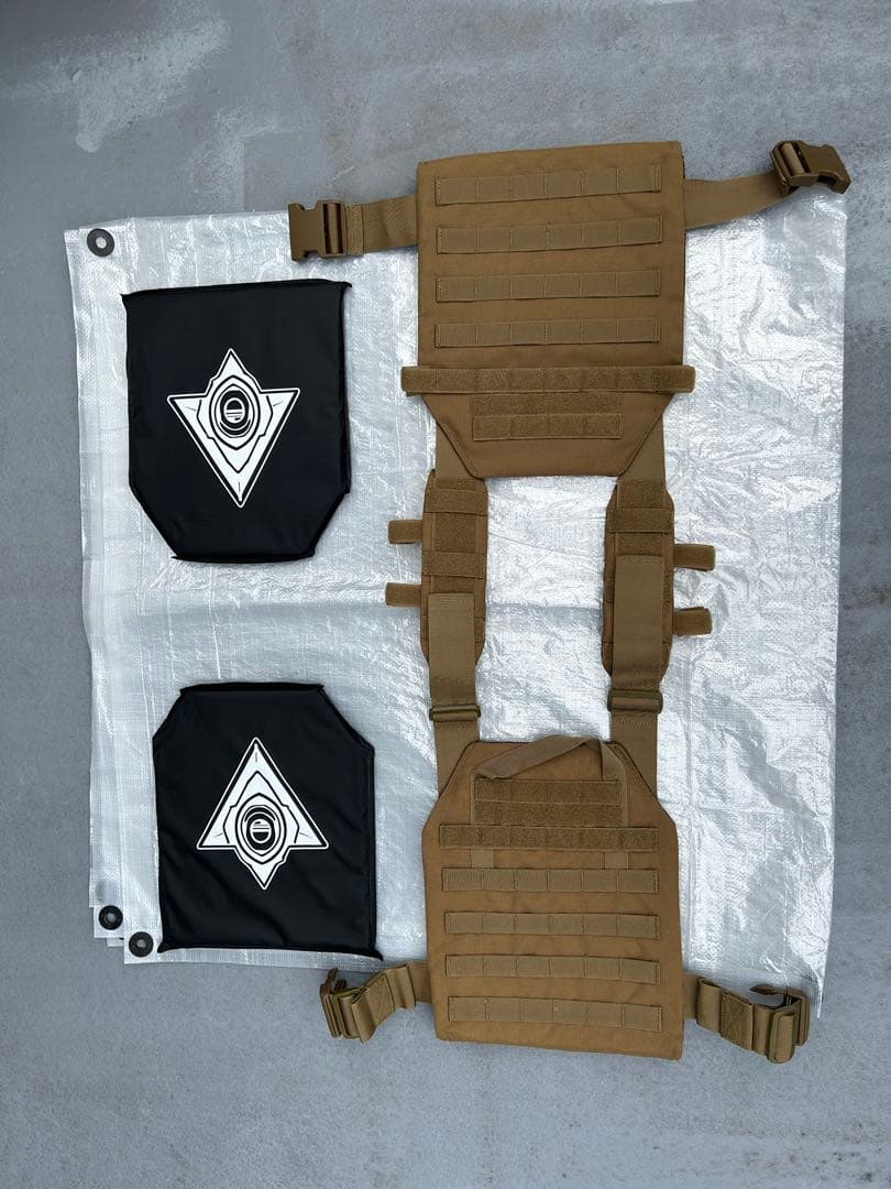 プレートキャリア＋ソフトアーマー＋コンシャツ