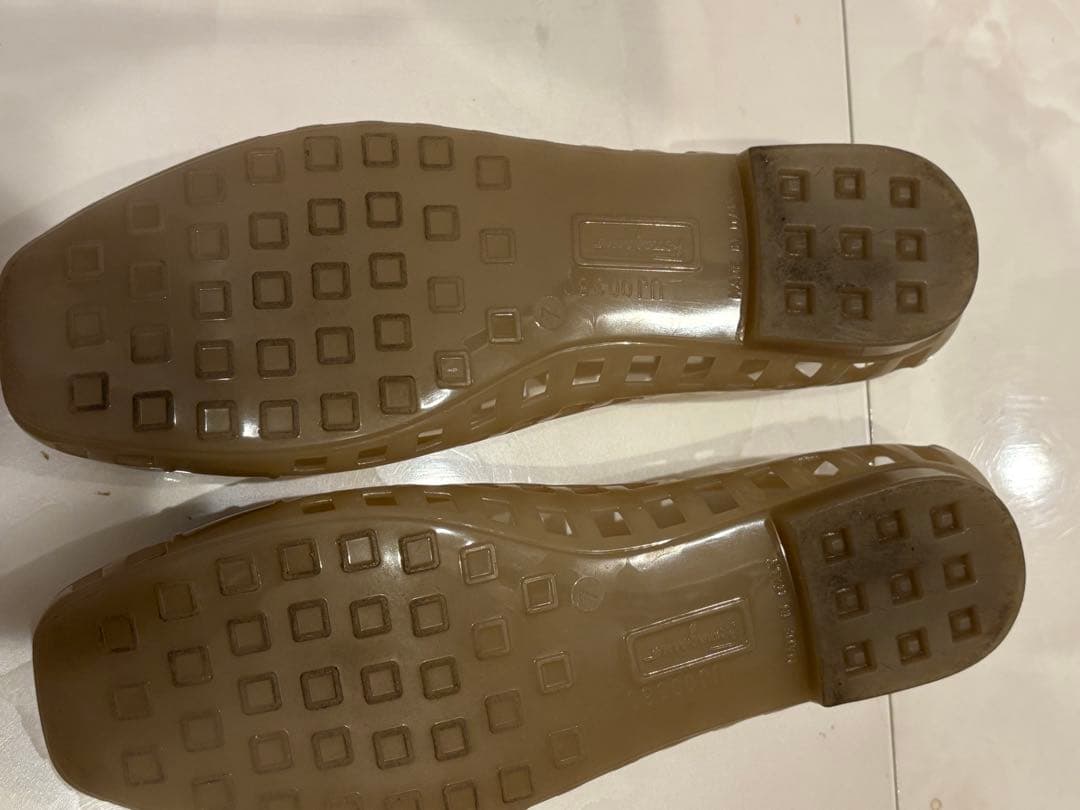 Ferragamo ラバー　フラット　シューズ ベージュ37