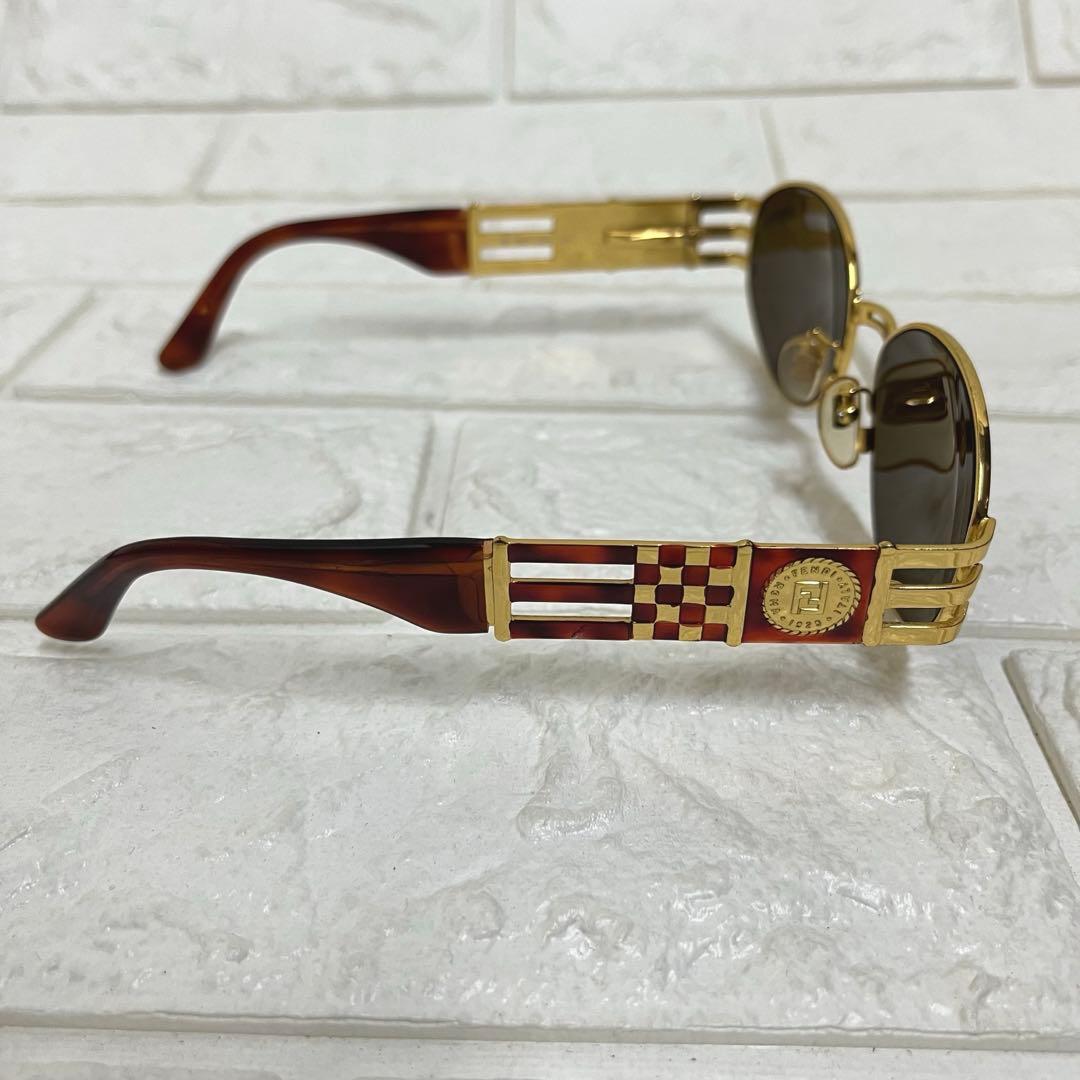 VINTAGE FENDI サングラス オーバル ゴールド ブラック FFメタル
