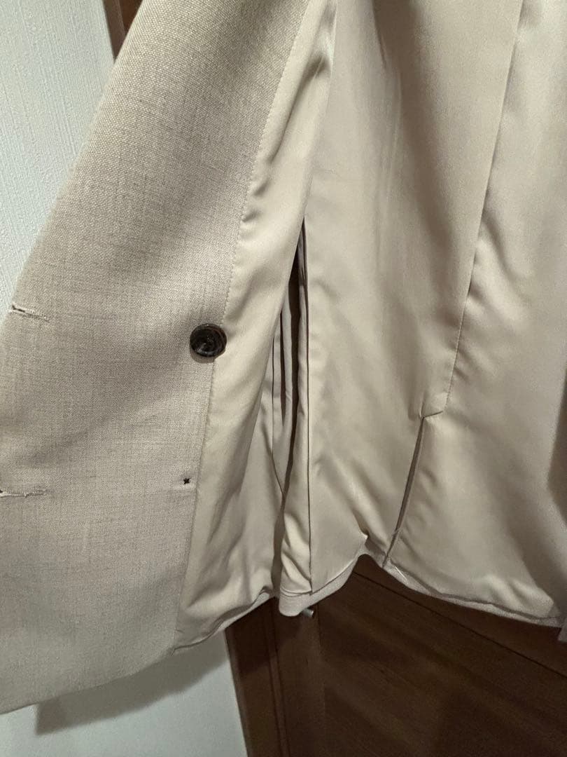 GU ベージュ ダブルブレストジャケット ベルテッド　ストレートパンツ Mサイズ