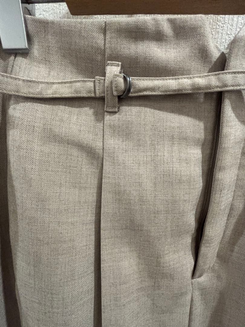 GU ベージュ ダブルブレストジャケット ベルテッド　ストレートパンツ Mサイズ