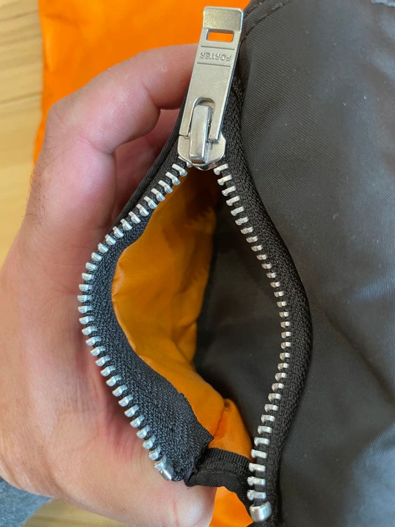 PORTER タンカー　三つ折り　ウォレット　BLACK