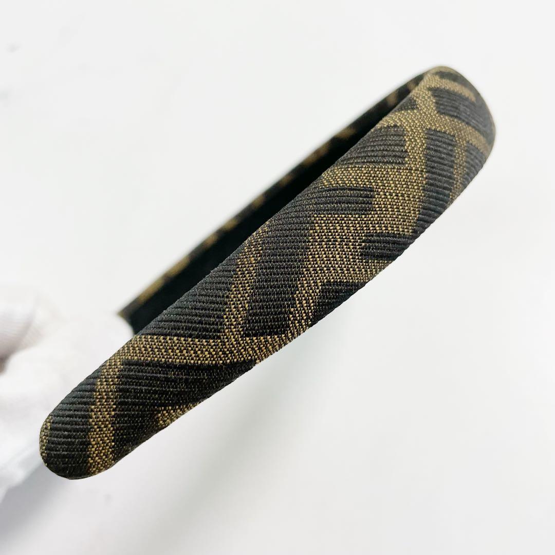 FENDI　フェンディ　カチューシャ　ズッカ柄　ヘアアクセサリー　ヘアバンド