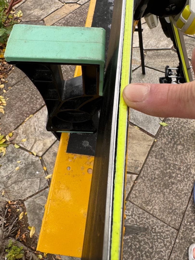 HEAD SUPER SHAPE i-Speed 163cm 片方テール剥離あり