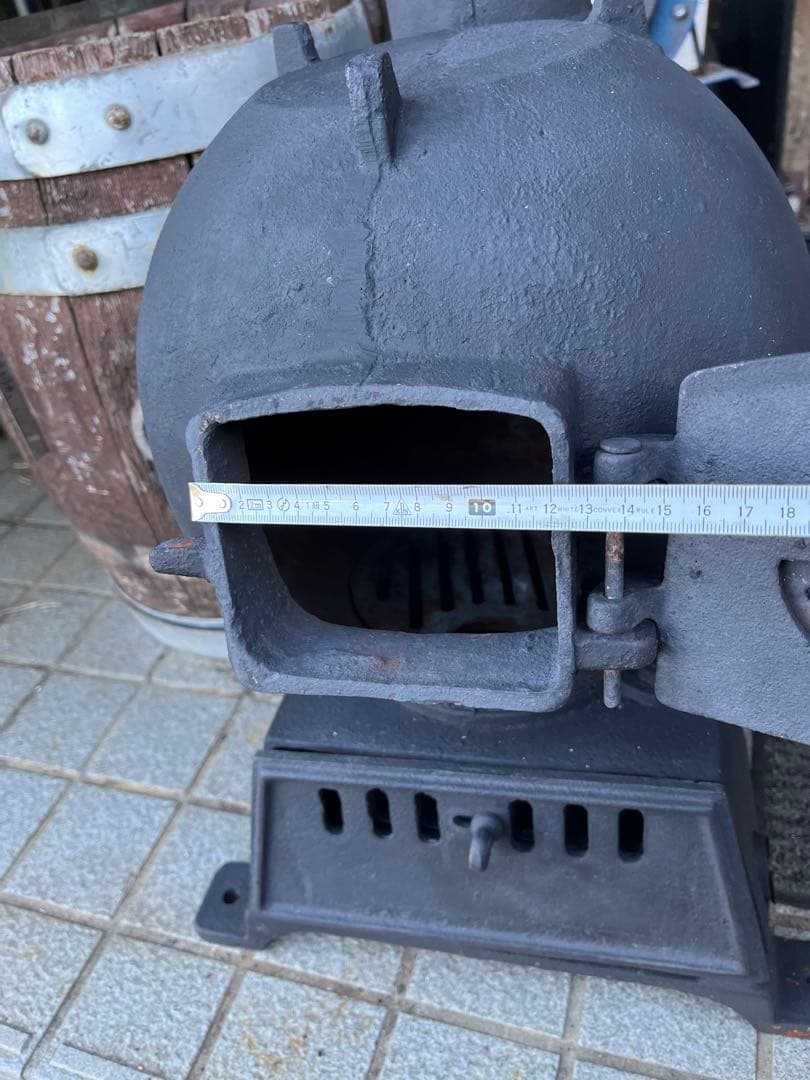 ミチです レトロ国鉄ダルマストーブ、 レトロダルマストーブ 、薪ストーブ