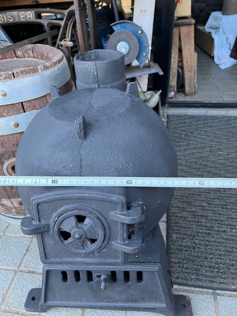 ミチです レトロ国鉄ダルマストーブ、 レトロダルマストーブ 、薪ストーブ