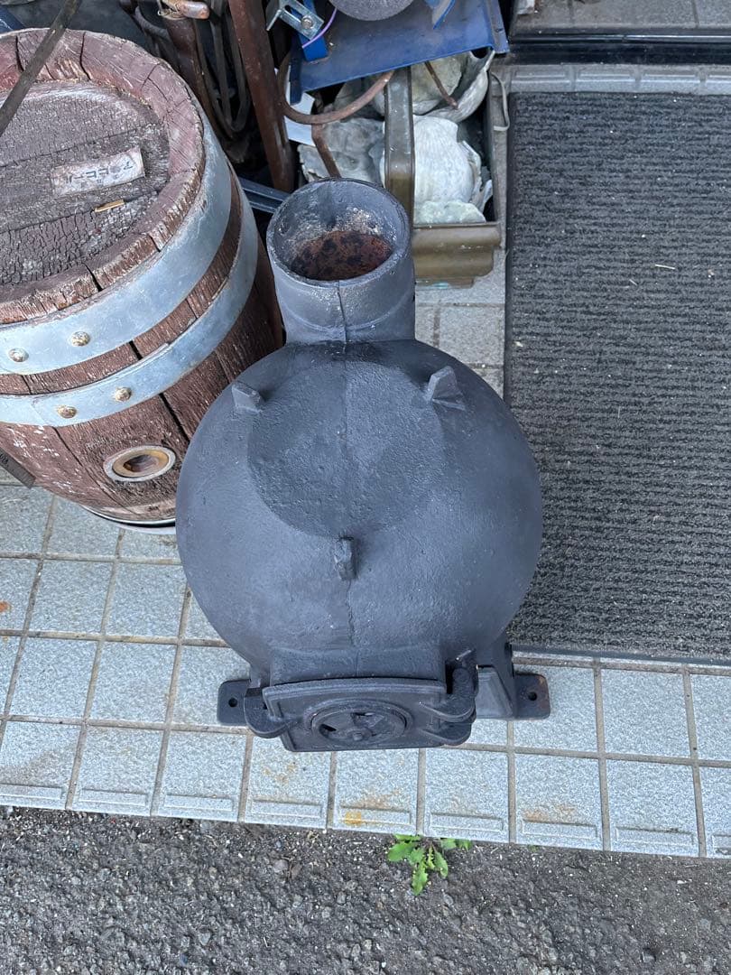 ミチです レトロ国鉄ダルマストーブ、 レトロダルマストーブ 、薪ストーブ