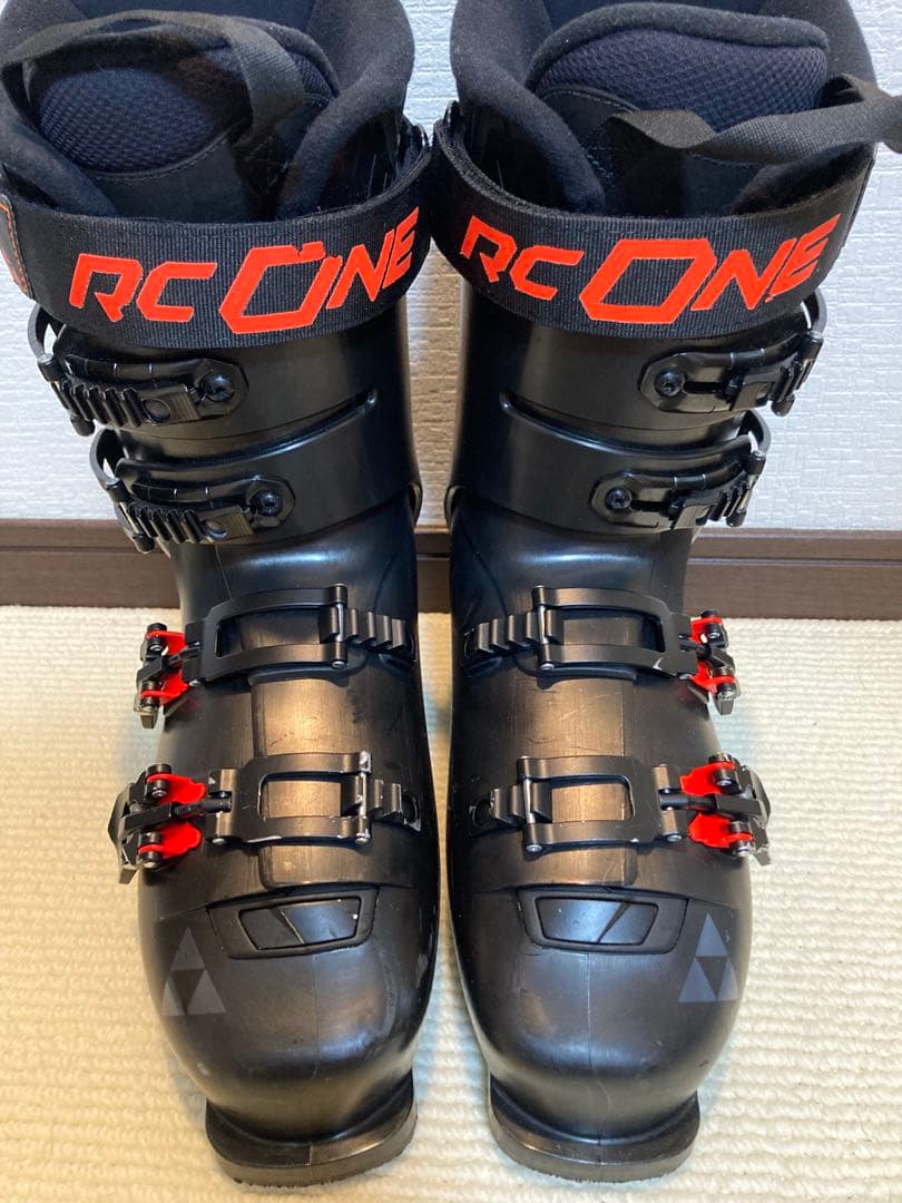 FISCHER RC ONE 90 27㎝-27.5㎝