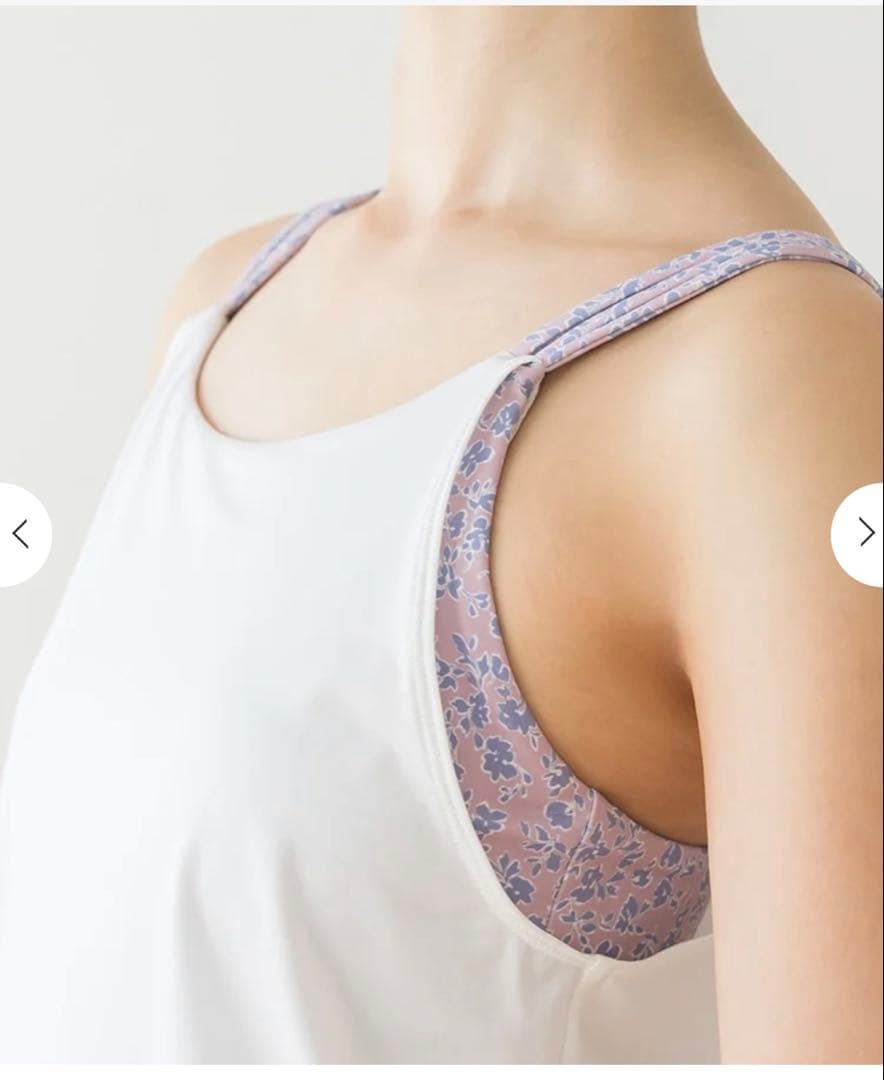 【SUKALA】ノスタルジックフラワープリントカバータンクトップ　Ｍサイズ