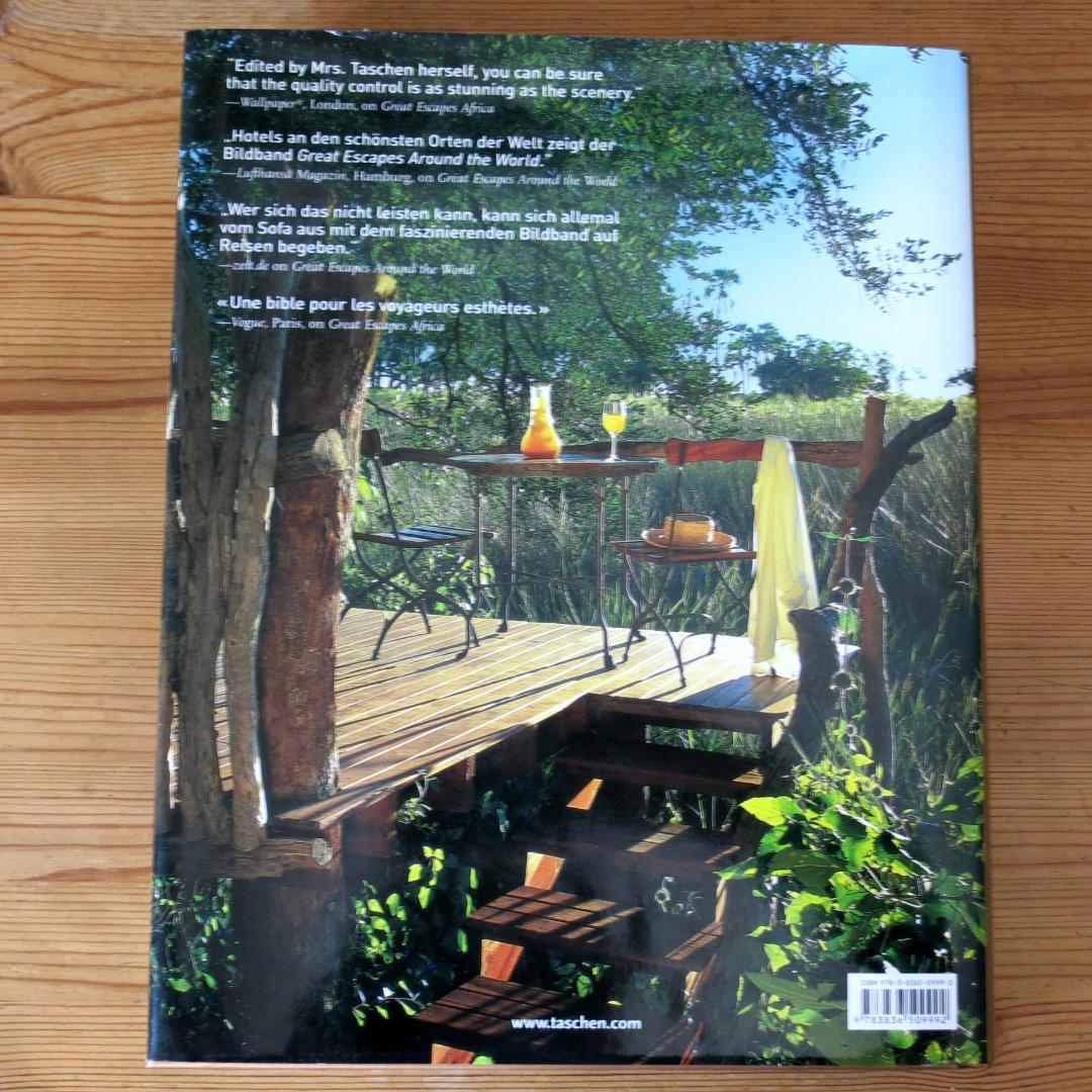 洋書 Great Escapes Around the World Vol.2