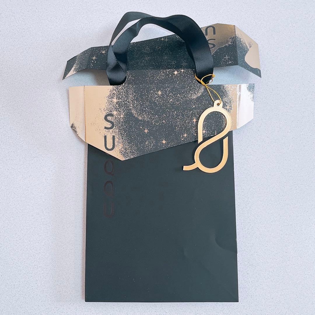 レア！希少！限定品！シグニチャーカラーアイズS02 霜華　クリスマスコフレ