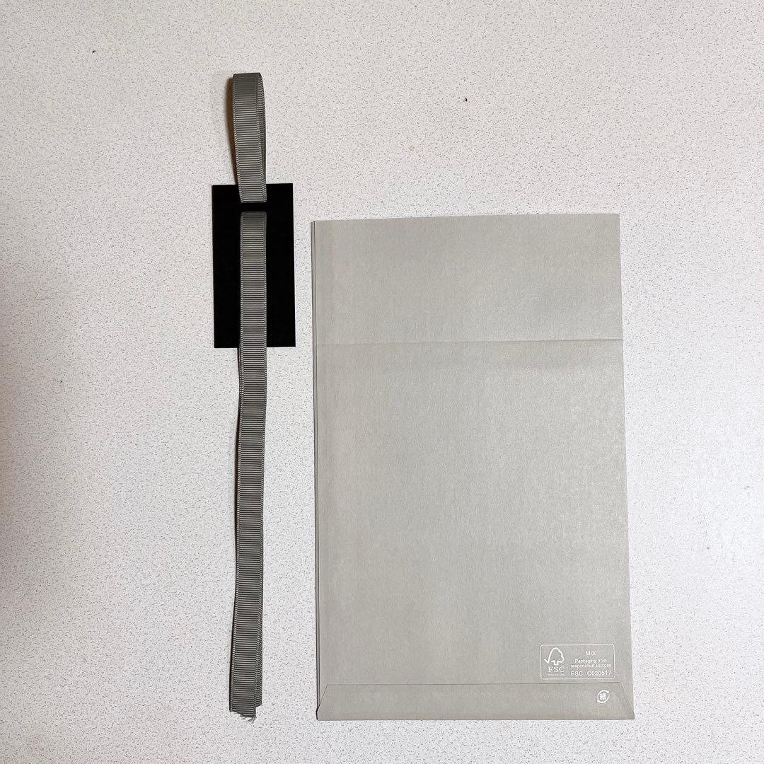 レア！希少！限定品！シグニチャーカラーアイズS02 霜華　クリスマスコフレ