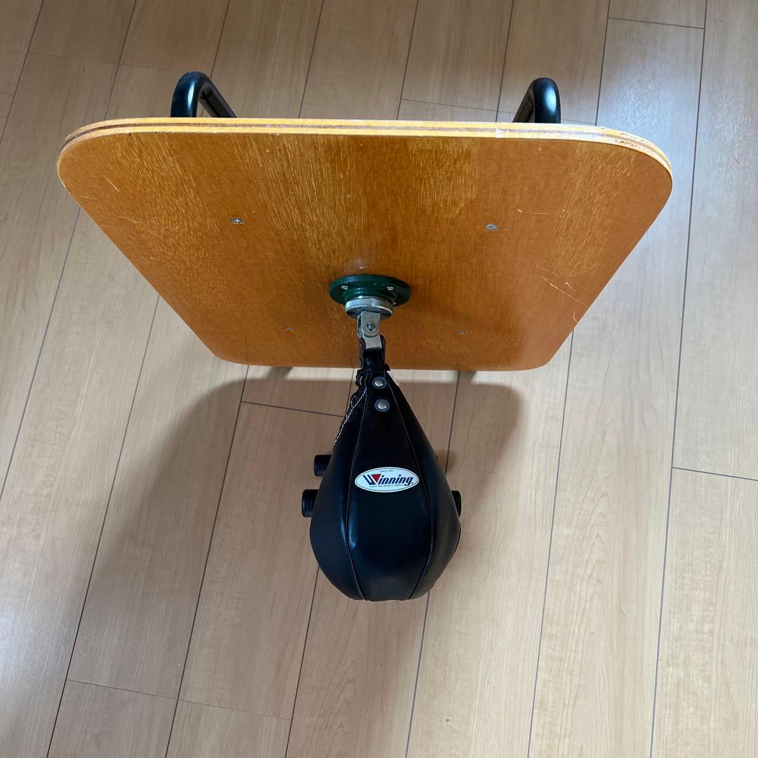 パンチングボール　ボード