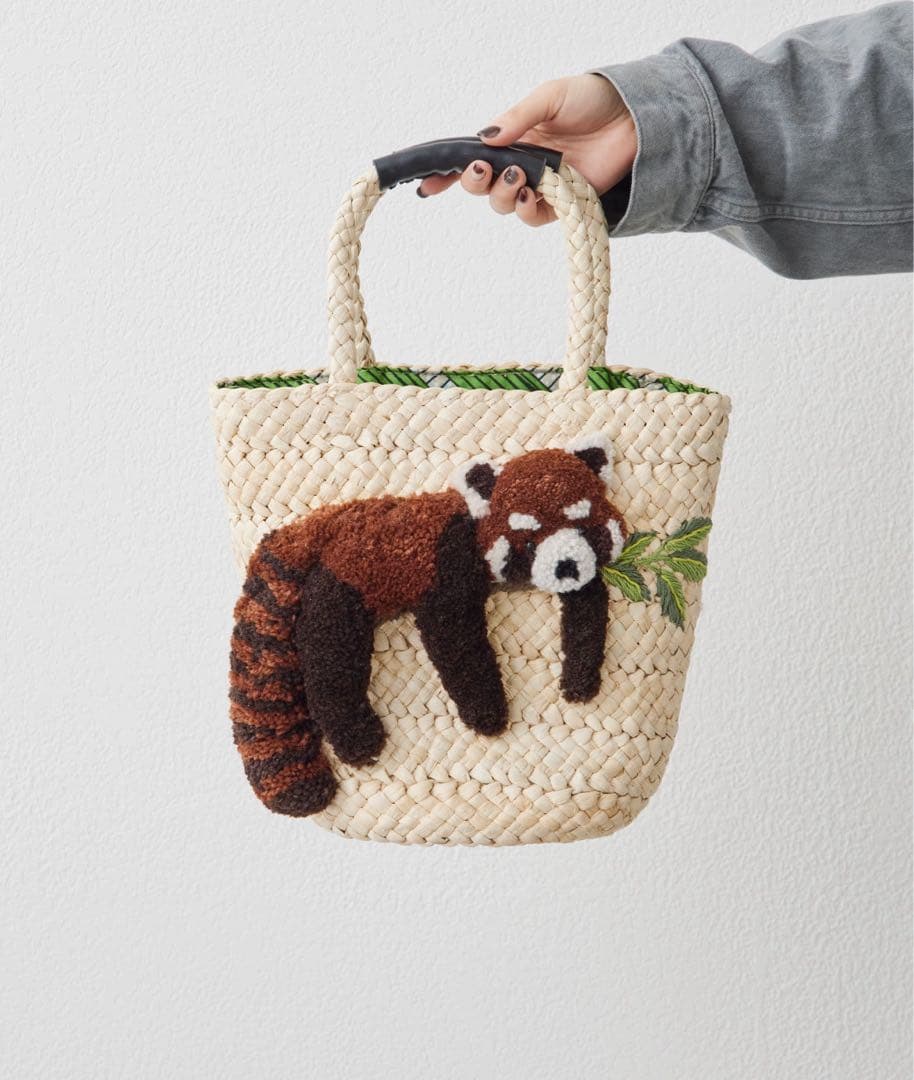 ear PAPILLONNER キャラカゴバック