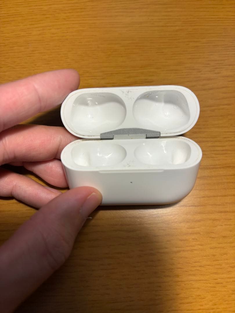 AirPods (第2世代) USB-C 本体 充電ケース付き