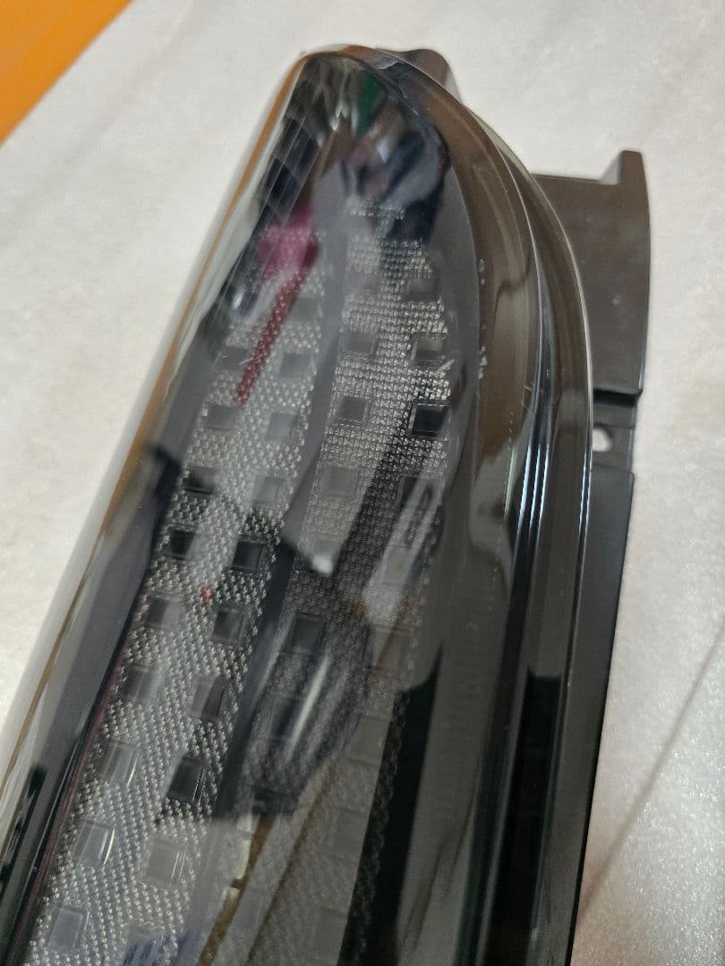 ハイエース 200系 テールライト LED テールランプ