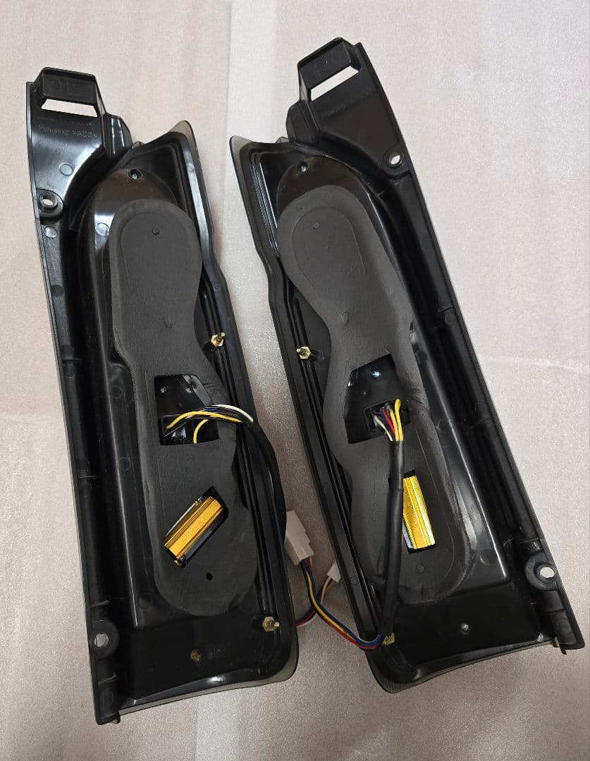 ハイエース 200系 テールライト LED テールランプ