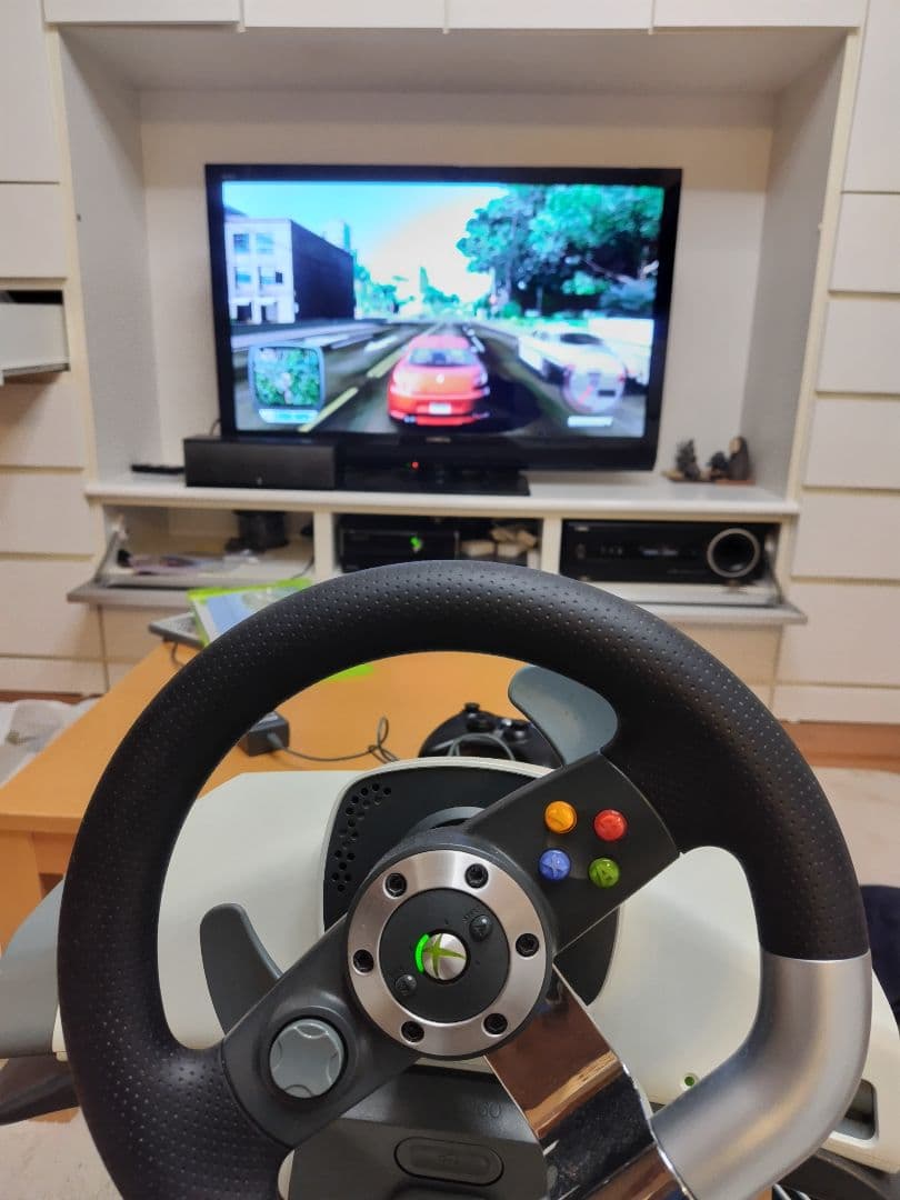 XBOX360S+ハンドル　ハワイレンタカー　シュミレーター