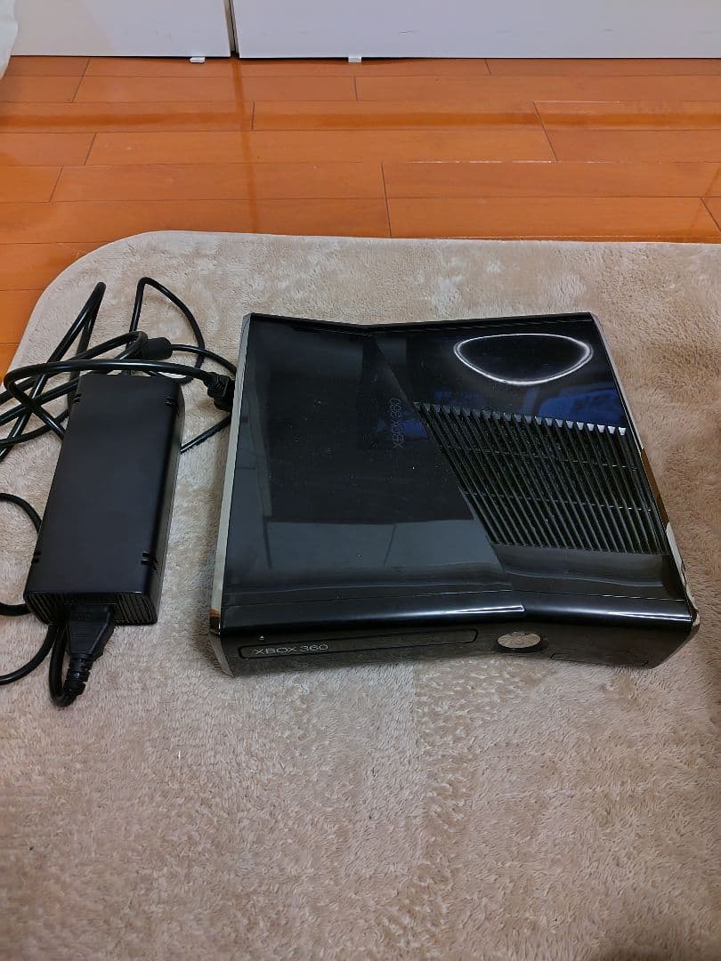 XBOX360S+ハンドル　ハワイレンタカー　シュミレーター