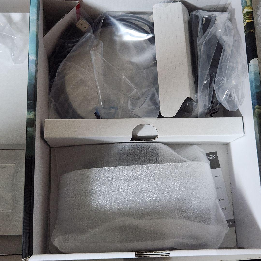 アラタマサル【希少/美品】ゼルダの伝説 ティアキン　本体、限定ケース、フィルム