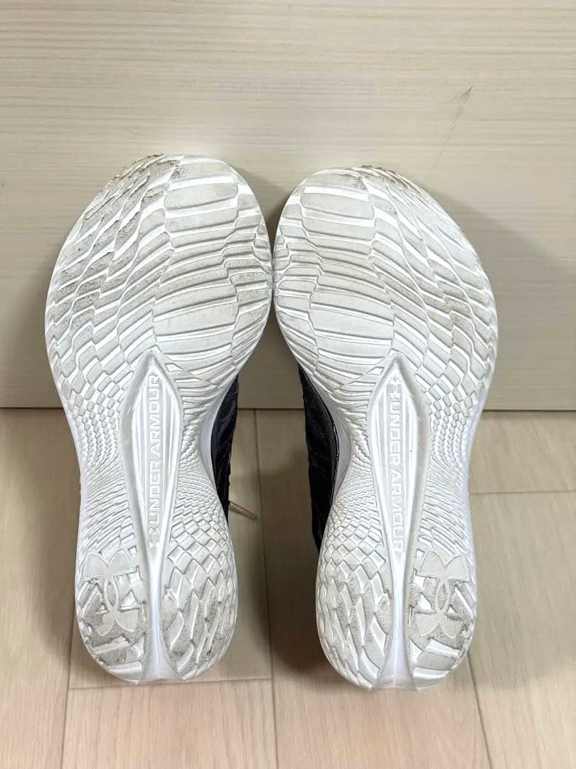 アンダーアーマー フロー ベロシティ エリート　25.5cm