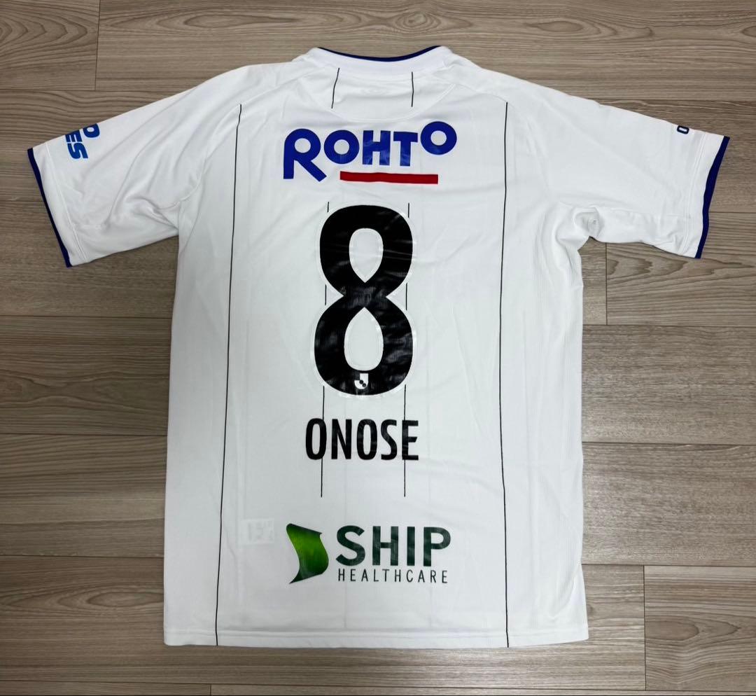 《中古》ガンバ大阪 2022アウェイユニフォーム オーセンティック 小野瀬 8