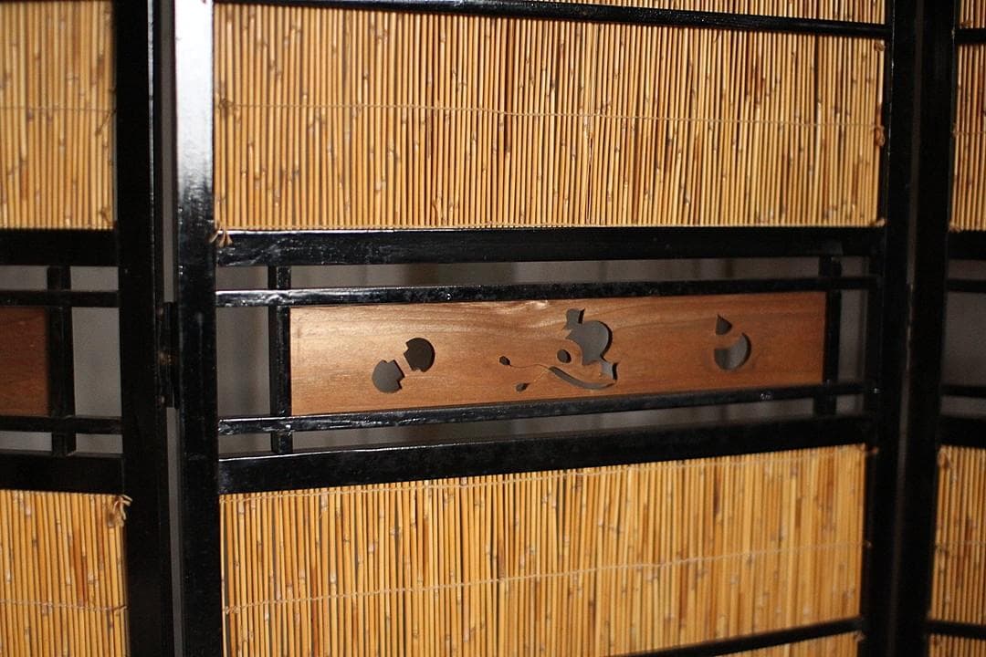 古い簾屏風　衝立　目隠し 四つ折り　透かし彫り　古民家　古道具