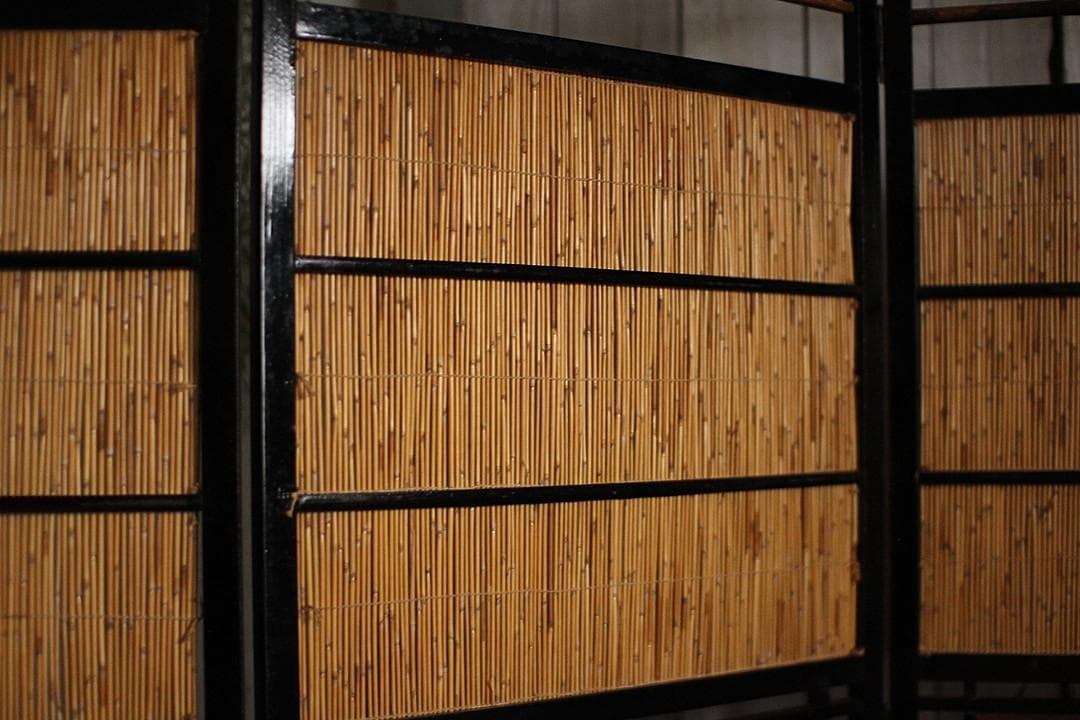 古い簾屏風　衝立　目隠し 四つ折り　透かし彫り　古民家　古道具