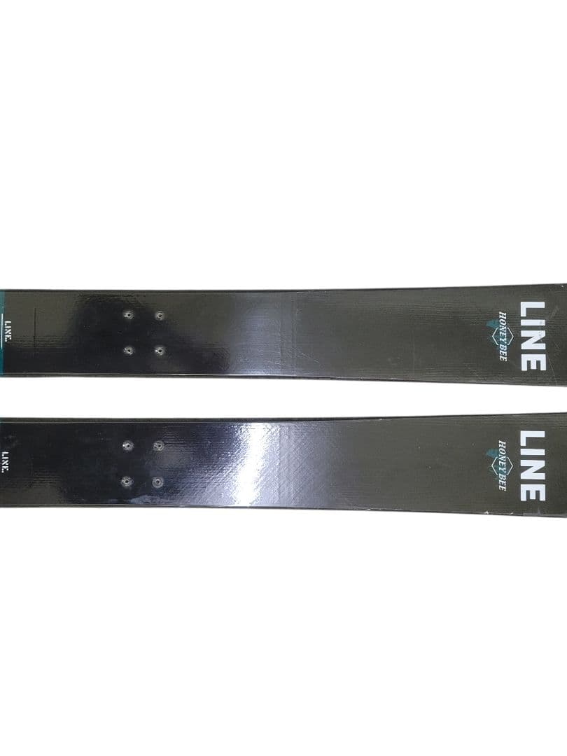 LINE Honey Bee 2021 フリースタイルスキー スキー板