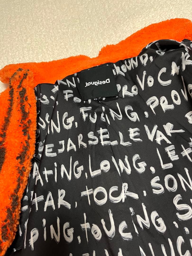 Desigual. デシグアル　ボアジャケットコート　オレンジ　レア品