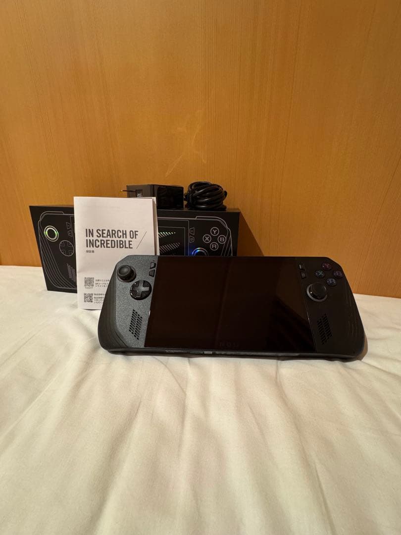 ASUS ROG Ally X RC72LA-Z1E24G1T ブラック