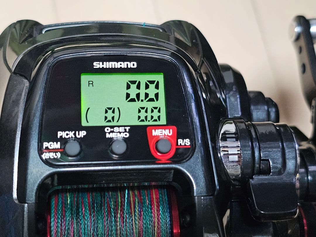 シマノ プレイズ 1000 右ハンドル 17モデル 電動リール 小中型