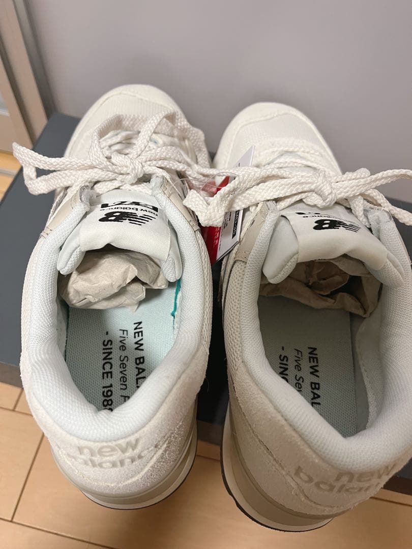 New Balance U574 オフホワイト スニーカー