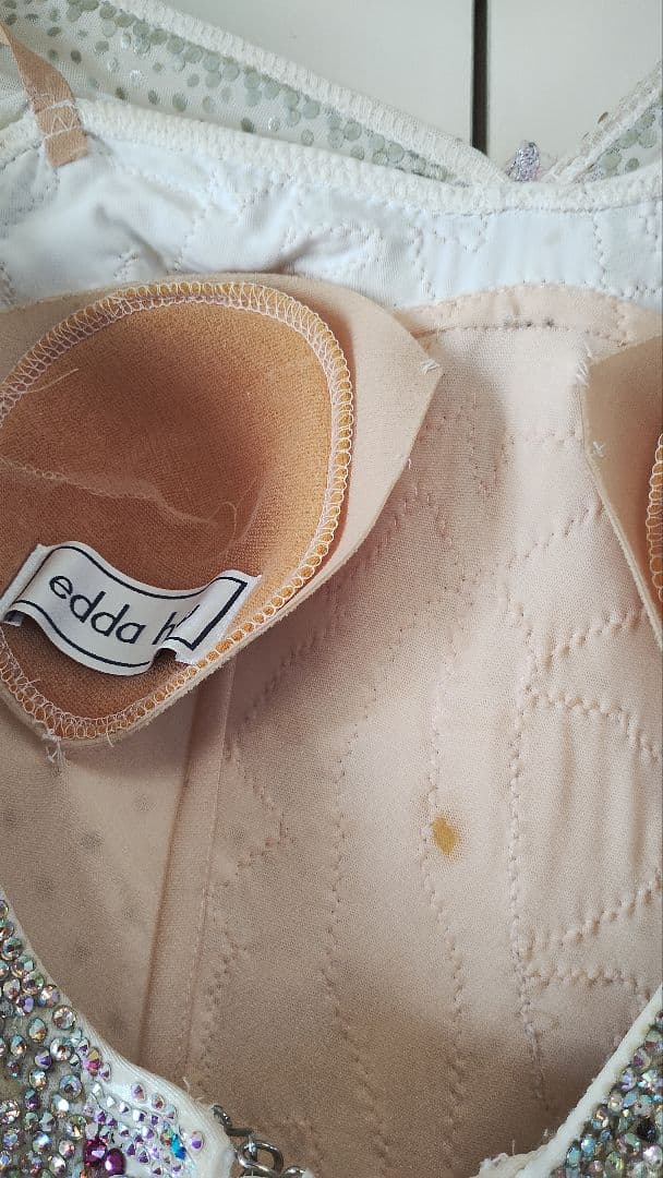 社交ダンスドレス　スタンダード　モダン　競技会　デモ