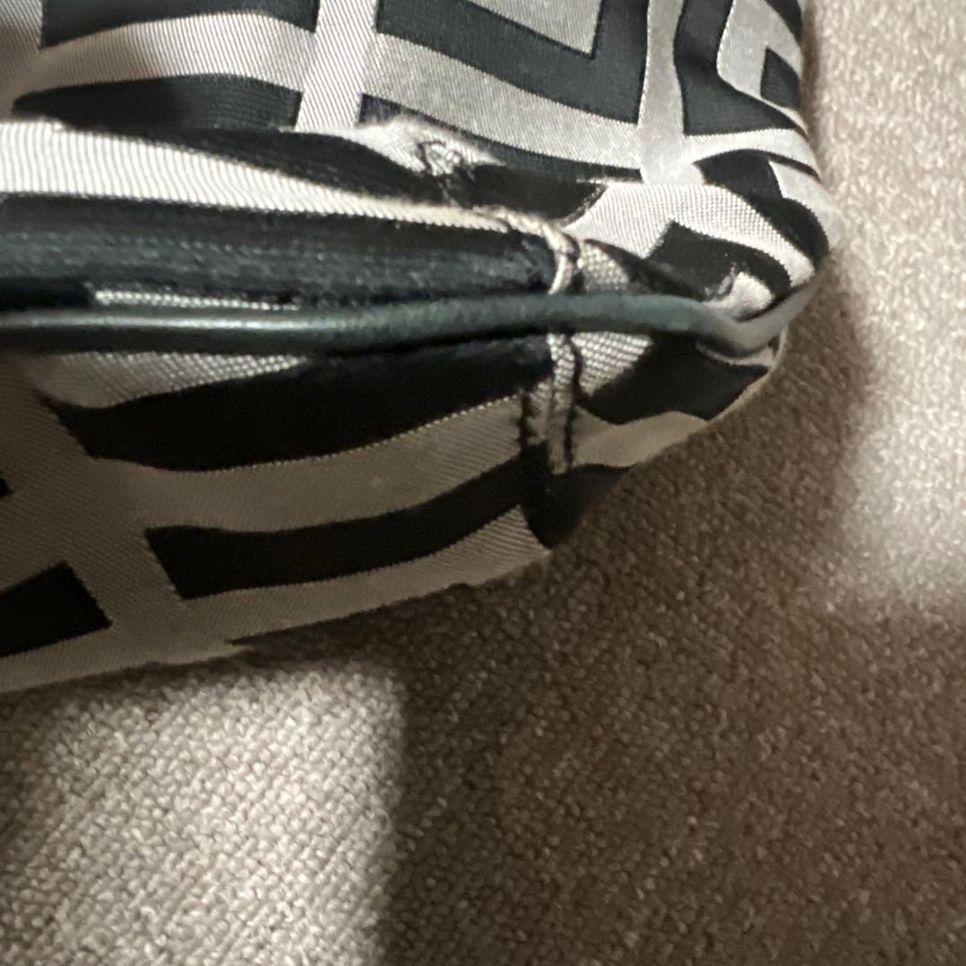 Givenchy 幾何学模様 ショルダーバッグ