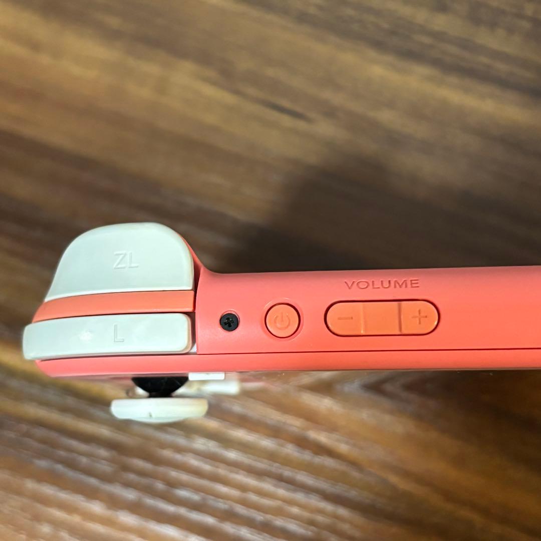 ニンテンドー　Switch ライト　ピンク