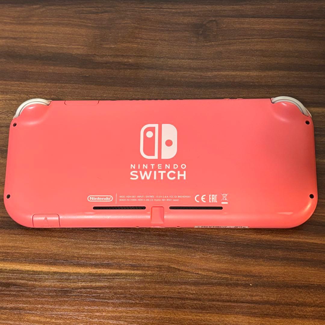 ニンテンドー　Switch ライト　ピンク
