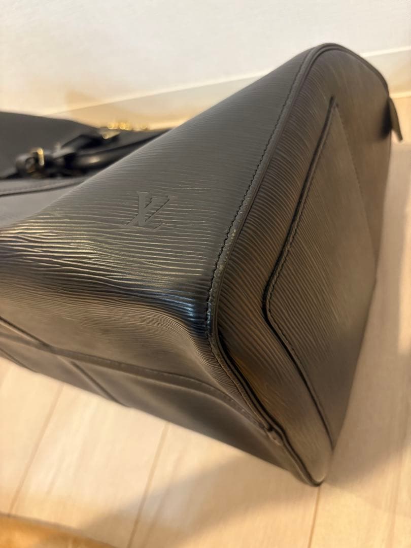 Louis Vuitton エピレザー ボストンバッグ ブラック