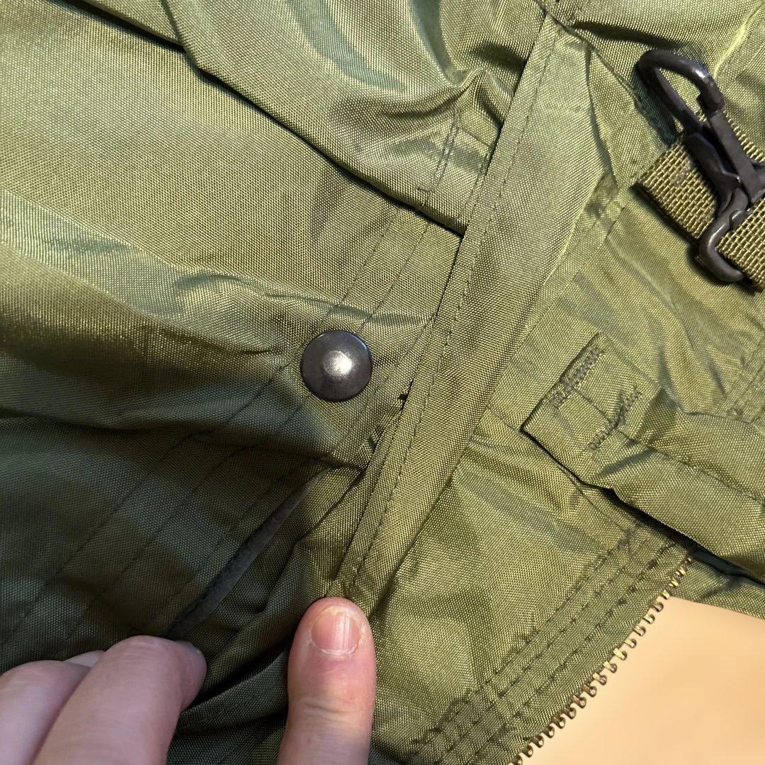 米軍実物ヘルメットバッグ 2000年 ニアNew